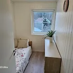 Дом отдыха Cosy Hamresand's Semi-detached House Кристиансанд
