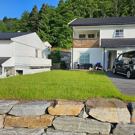 Cosy Hamresand's Semi-detached House Kristiansand
